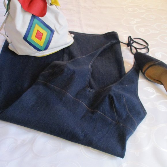 RUBY ROX DENIM HALTER DRESS – WOMENS or JRS – NWT - Picture 4 of 16